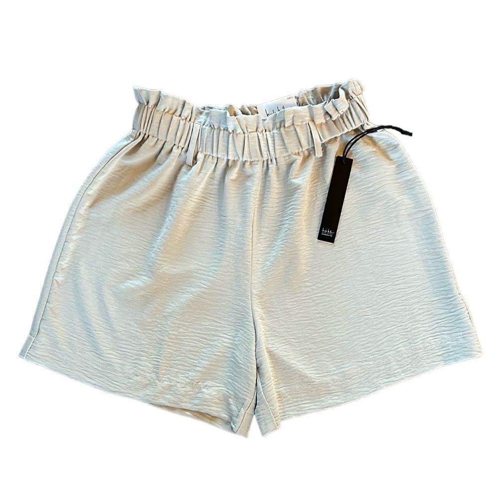 NEWโNicoleโMillerโLightโTanโShorts